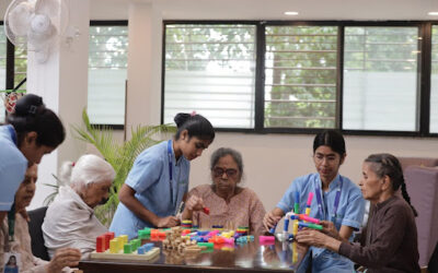 12 Red Flags which signal that Your Elderly Parent Can No Longer Live Alone Safely